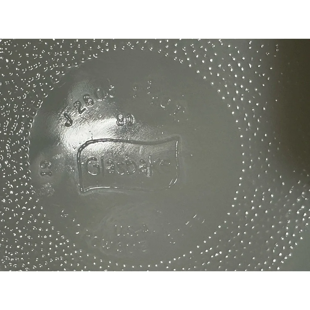 Vintage‎ Glasbake 1.5 QT J2600 Round Green Daisy Milk Glass Casserole Dish